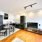 Superapart Bobrowiecka 3